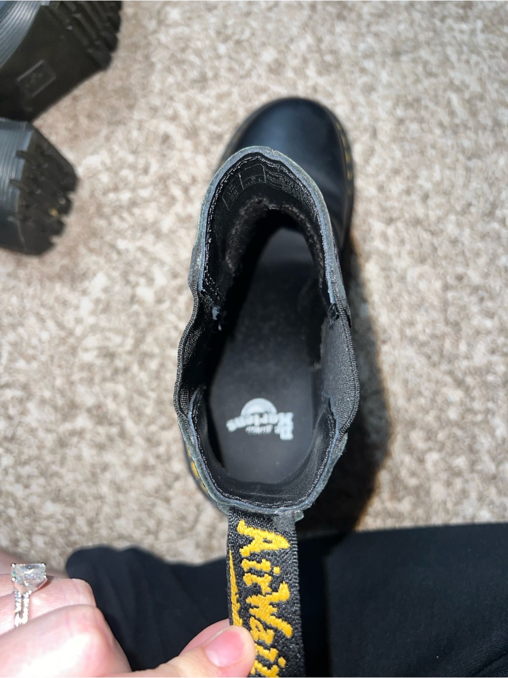 Women’s size 8 Dr martens - Picture 5 of 8